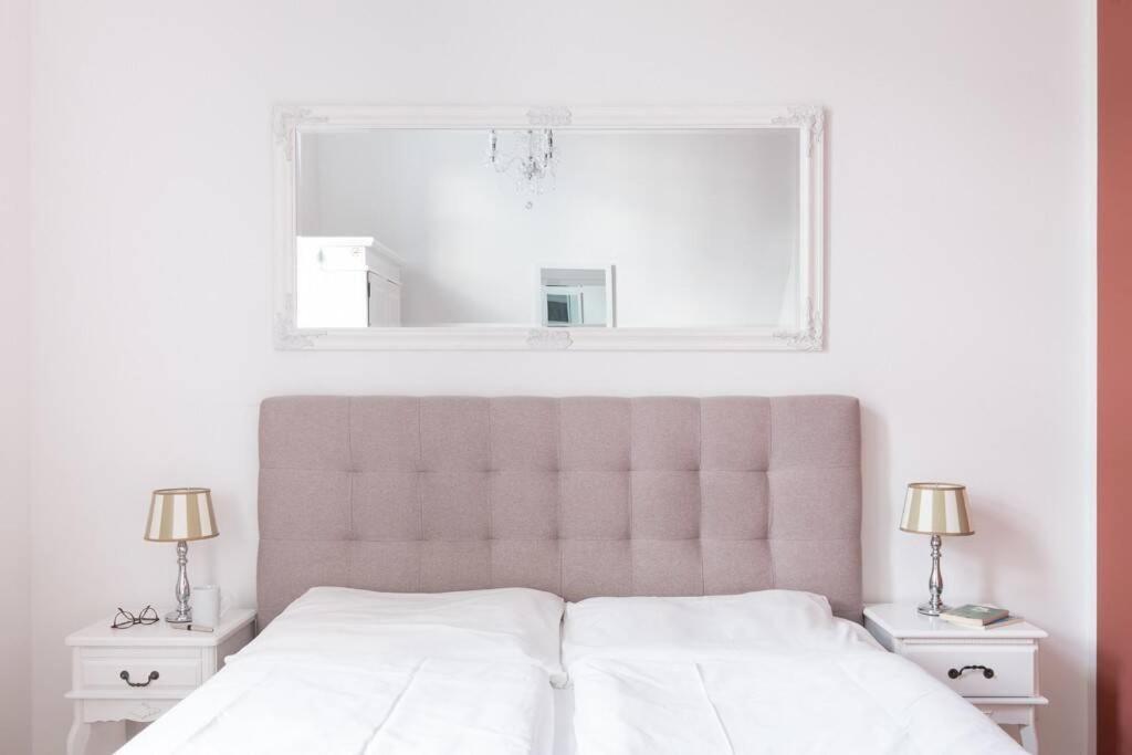 Sc 05 By Rockchair Apartments L Superhost Status L 2 Bedrooms Boxspringbeds Balcony Elevator - Cozy Family & Business Flair Welcomes You! Βερολίνο Εξωτερικό φωτογραφία