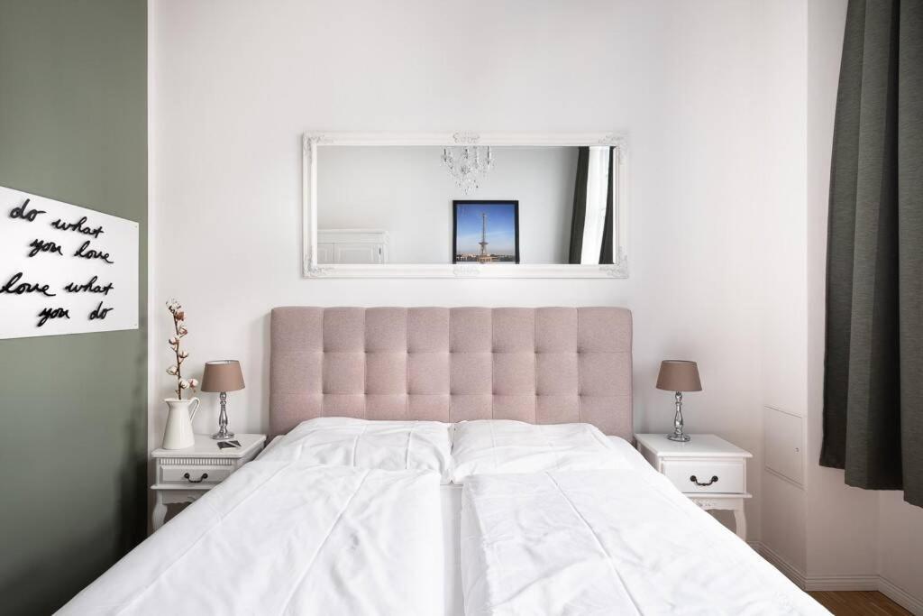 Sc 05 By Rockchair Apartments L Superhost Status L 2 Bedrooms Boxspringbeds Balcony Elevator - Cozy Family & Business Flair Welcomes You! Βερολίνο Εξωτερικό φωτογραφία