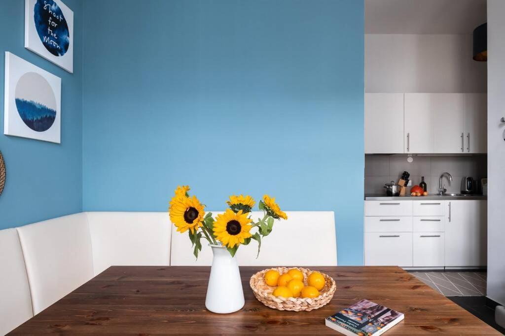 Sc 05 By Rockchair Apartments L Superhost Status L 2 Bedrooms Boxspringbeds Balcony Elevator - Cozy Family & Business Flair Welcomes You! Βερολίνο Εξωτερικό φωτογραφία